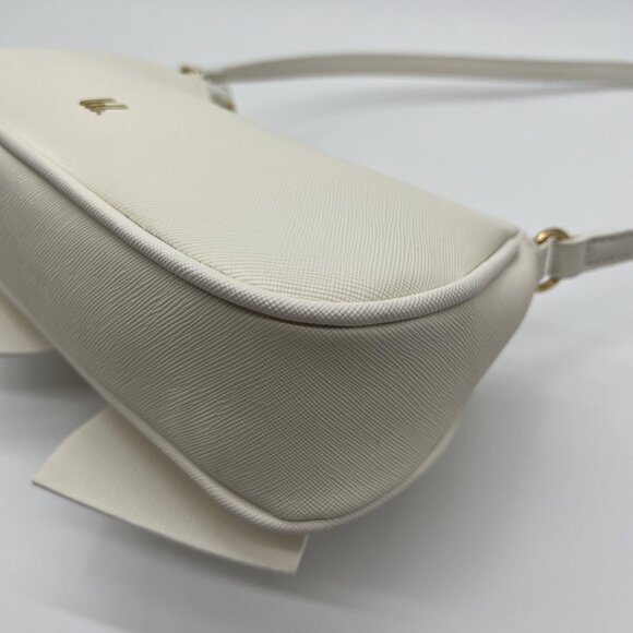 Like Dreams Off-White Bow Baguette Shoulder Bag - Picture 6 of 12